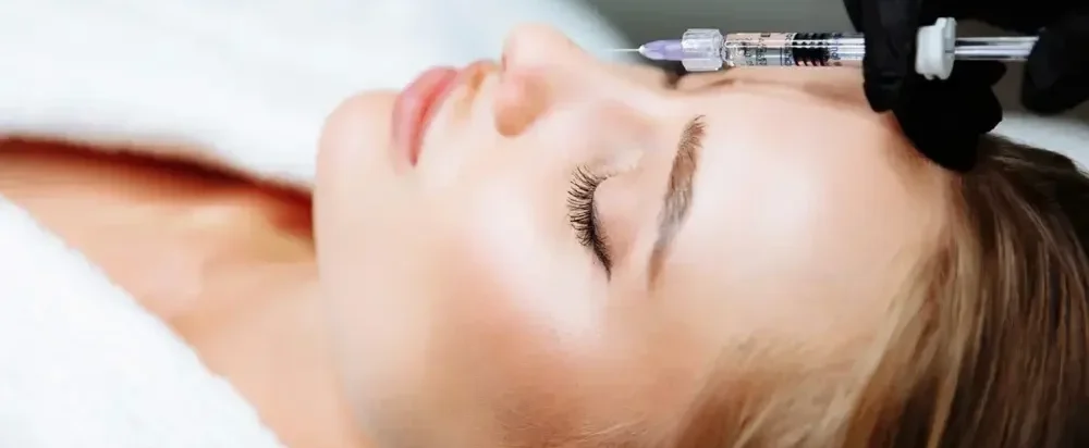 Non-Surgical Nose Job in Islamabad is avaliable in Dermalase clinic Islambad by Dr Shumaila Khan. Book Consultation now!